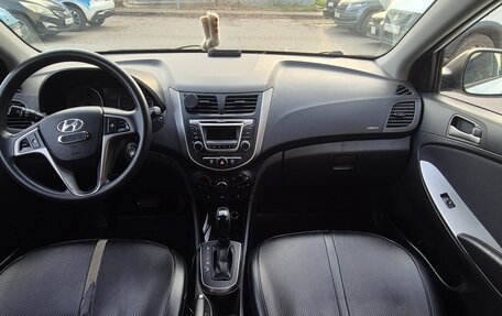 Hyundai Solaris II рестайлинг, 2015 год, 980 000 рублей, 9 фотография