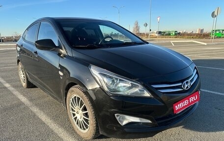 Hyundai Solaris II рестайлинг, 2015 год, 919 000 рублей, 3 фотография