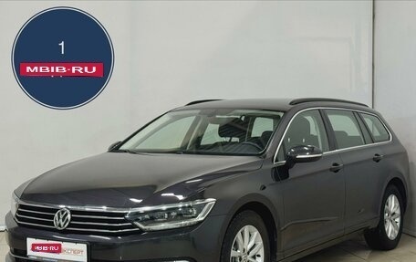 Volkswagen Passat B8 рестайлинг, 2018 год, 1 799 000 рублей, 1 фотография