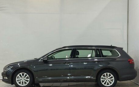 Volkswagen Passat B8 рестайлинг, 2018 год, 1 799 000 рублей, 3 фотография
