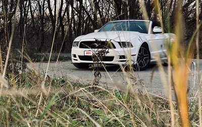 Ford Mustang VI рестайлинг, 2013 год, 2 500 000 рублей, 1 фотография