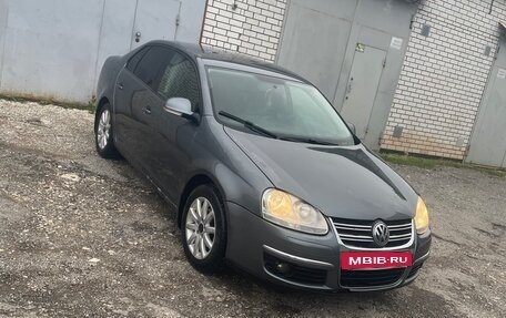 Volkswagen Jetta VI, 2009 год, 520 000 рублей, 7 фотография