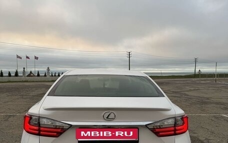 Lexus ES VII, 2016 год, 2 999 999 рублей, 9 фотография