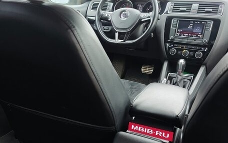 Volkswagen Jetta VI, 2018 год, 1 500 000 рублей, 5 фотография