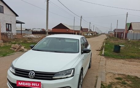 Volkswagen Jetta VI, 2018 год, 1 500 000 рублей, 4 фотография
