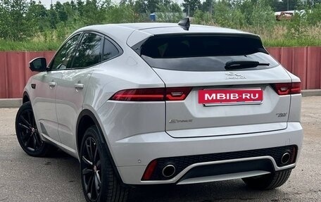 Jaguar E-Pace, 2019 год, 3 300 000 рублей, 2 фотография
