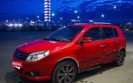 Geely MK Cross I, 2011 год, 230 000 рублей, 2 фотография