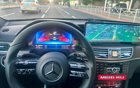 Mercedes-Benz E-Класс, 2013 год, 2 950 000 рублей, 15 фотография