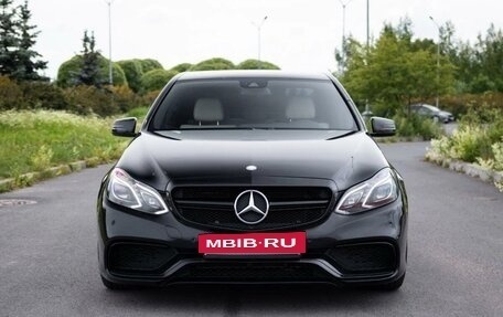 Mercedes-Benz E-Класс, 2013 год, 2 950 000 рублей, 23 фотография
