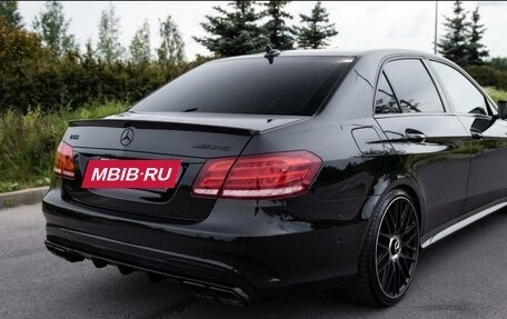 Mercedes-Benz E-Класс, 2013 год, 2 950 000 рублей, 18 фотография