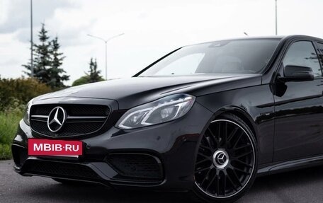 Mercedes-Benz E-Класс, 2013 год, 2 950 000 рублей, 24 фотография