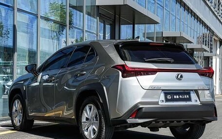 Lexus UX I, 2022 год, 2 550 005 рублей, 4 фотография