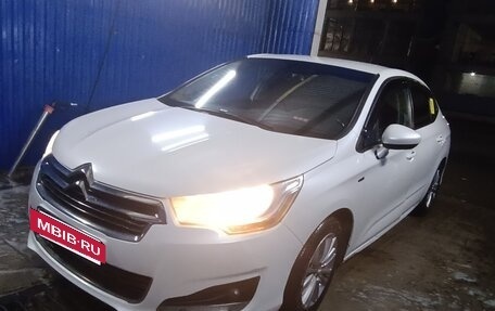 Citroen C4 II рестайлинг, 2015 год, 700 000 рублей, 3 фотография