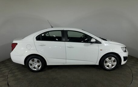 Chevrolet Aveo III, 2013 год, 850 000 рублей, 4 фотография