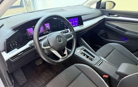 Volkswagen Golf VIII, 2021 год, 1 720 605 рублей, 11 фотография