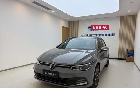 Volkswagen Golf VIII, 2021 год, 1 720 605 рублей, 2 фотография