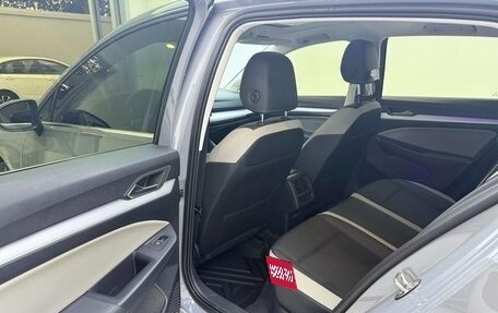 Volkswagen Golf VIII, 2021 год, 1 720 605 рублей, 15 фотография