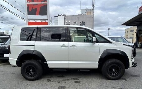 Mitsubishi Delica D:5 I, 2022 год, 2 863 000 рублей, 10 фотография