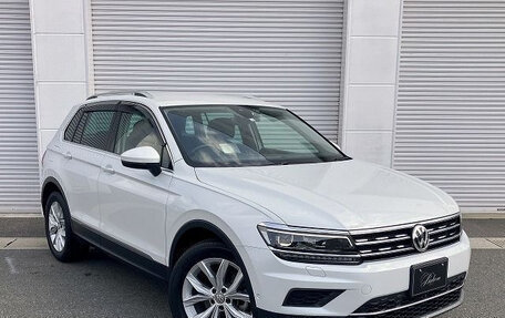 Volkswagen Tiguan II, 2020 год, 1 700 035 рублей, 3 фотография
