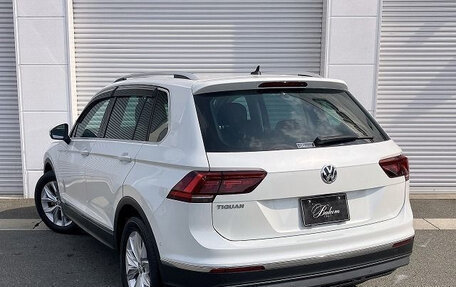 Volkswagen Tiguan II, 2020 год, 1 700 035 рублей, 4 фотография