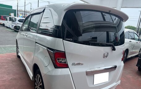 Honda Freed I, 2016 год, 901 000 рублей, 10 фотография
