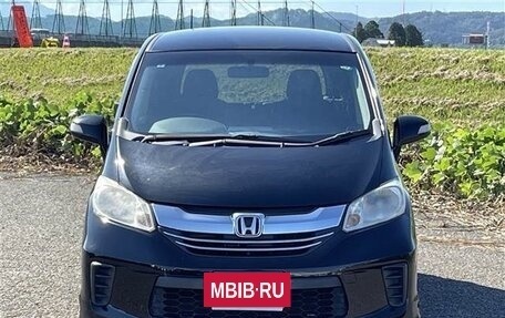 Honda Freed I, 2016 год, 847 000 рублей, 2 фотография