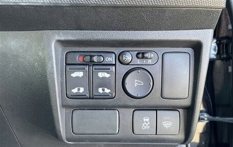 Honda Freed I, 2016 год, 847 000 рублей, 16 фотография