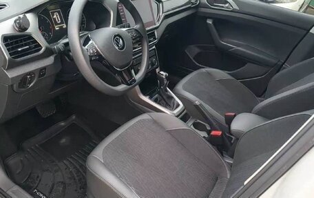 Volkswagen T-Cross I, 2021 год, 1 200 000 рублей, 6 фотография