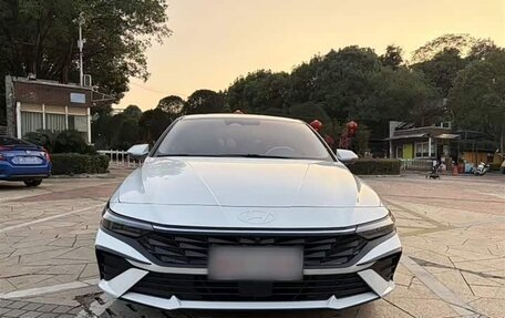 Hyundai Elantra, 2024 год, 1 835 000 рублей, 2 фотография