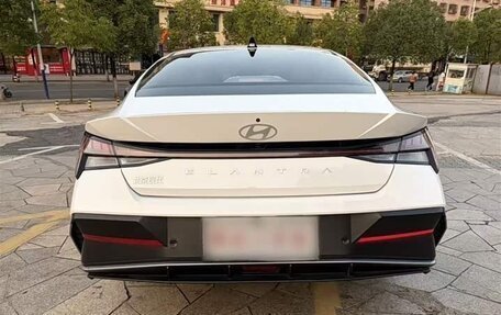 Hyundai Elantra, 2024 год, 1 835 000 рублей, 5 фотография