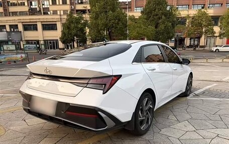 Hyundai Elantra, 2024 год, 1 835 000 рублей, 6 фотография