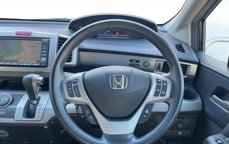 Honda Freed I, 2014 год, 831 000 рублей, 7 фотография