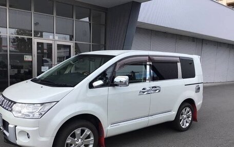 Mitsubishi Delica D:5 I, 2018 год, 1 885 000 рублей, 2 фотография