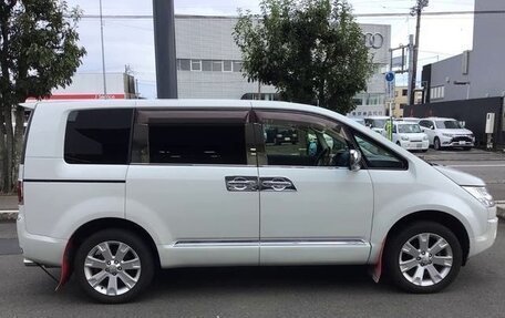 Mitsubishi Delica D:5 I, 2018 год, 1 885 000 рублей, 6 фотография