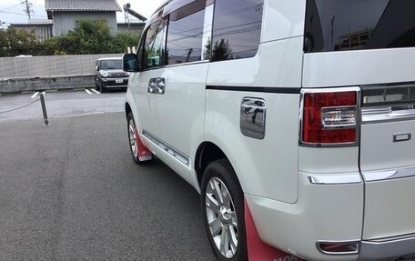 Mitsubishi Delica D:5 I, 2018 год, 1 885 000 рублей, 10 фотография