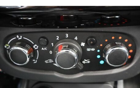 Renault Duster I рестайлинг, 2018 год, 1 194 000 рублей, 11 фотография