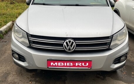 Volkswagen Tiguan I, 2013 год, 900 000 рублей, 1 фотография