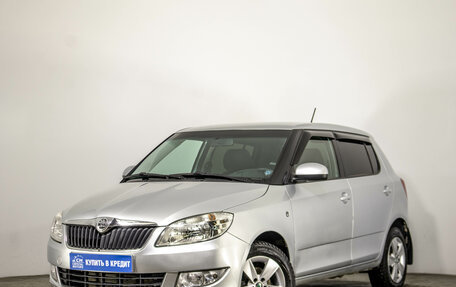 Skoda Fabia II, 2013 год, 829 000 рублей, 3 фотография