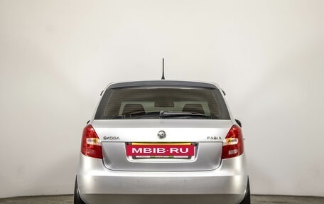 Skoda Fabia II, 2013 год, 829 000 рублей, 5 фотография