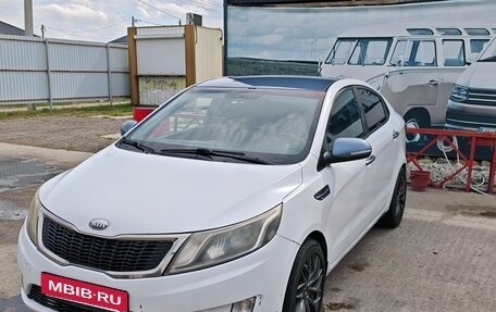 KIA Rio III рестайлинг, 2013 год, 720 000 рублей, 1 фотография