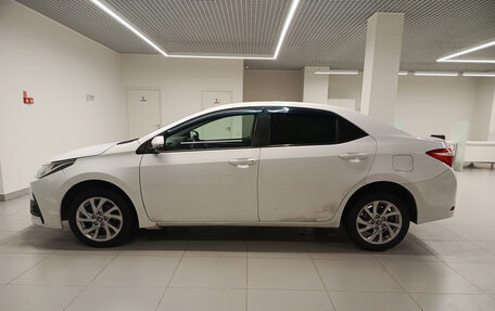 Toyota Corolla, 2016 год, 900 000 рублей, 8 фотография