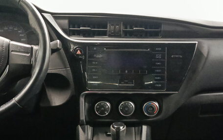 Toyota Corolla, 2016 год, 900 000 рублей, 15 фотография