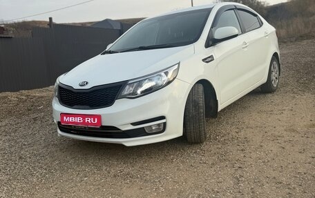 KIA Rio III рестайлинг, 2015 год, 870 000 рублей, 1 фотография