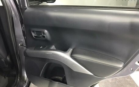 Mitsubishi Outlander III рестайлинг 3, 2008 год, 1 265 000 рублей, 10 фотография