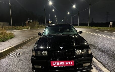 BMW 3 серия, 1998 год, 650 000 рублей, 1 фотография