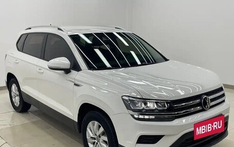 Volkswagen Tharu, 2022 год, 2 010 007 рублей, 2 фотография