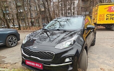 KIA Sportage IV рестайлинг, 2020 год, 2 400 000 рублей, 1 фотография
