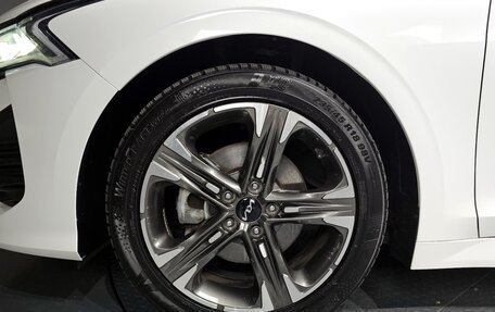 KIA K5, 2022 год, 2 420 000 рублей, 11 фотография