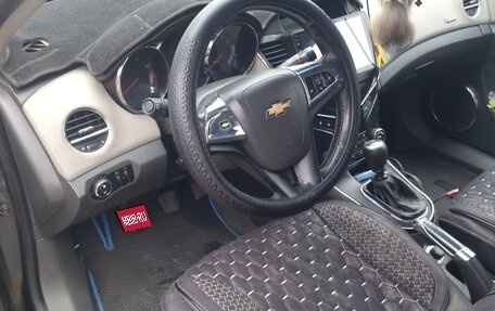 Chevrolet Cruze II, 2010 год, 620 000 рублей, 1 фотография