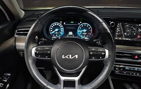 KIA K5, 2022 год, 2 420 000 рублей, 16 фотография